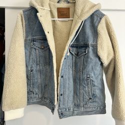Levi’s Sherpa Hooded Jacket