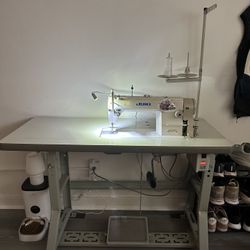 Juki DDL 5550N Industrial Straight Stitch 