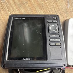 Garmin GPSMAP 547 Chartplotter - Great Condition with bracket power cable and sun shade   $250   • Display: Clear 5" VGA Touchscreen (480 x 640). • Na