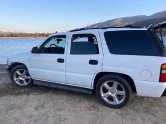 06 Chevy Tahoe