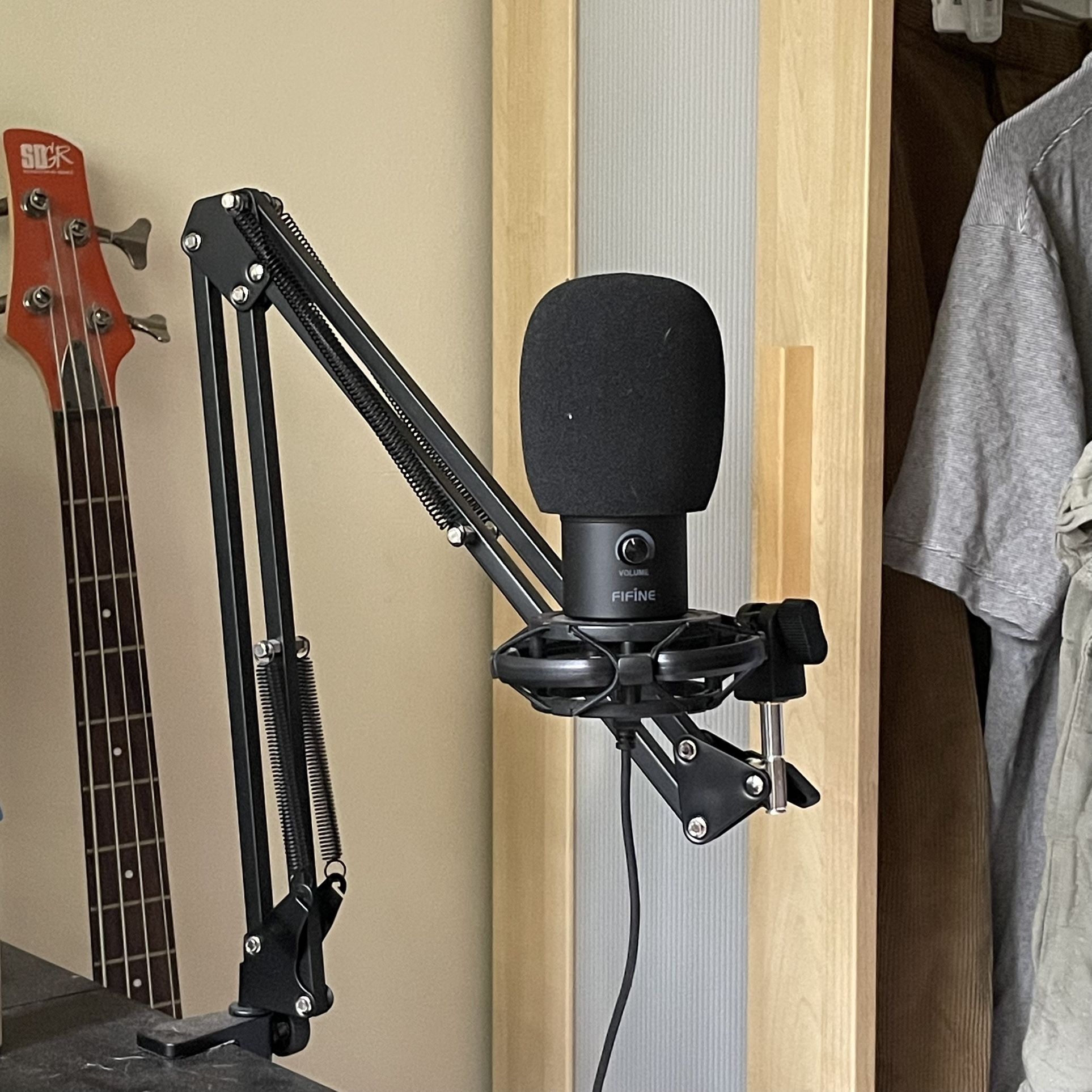 FIFINE Studio Condenser USB Microphone Computer PC Microphone Kit with Adjustable Boom Arm Stand