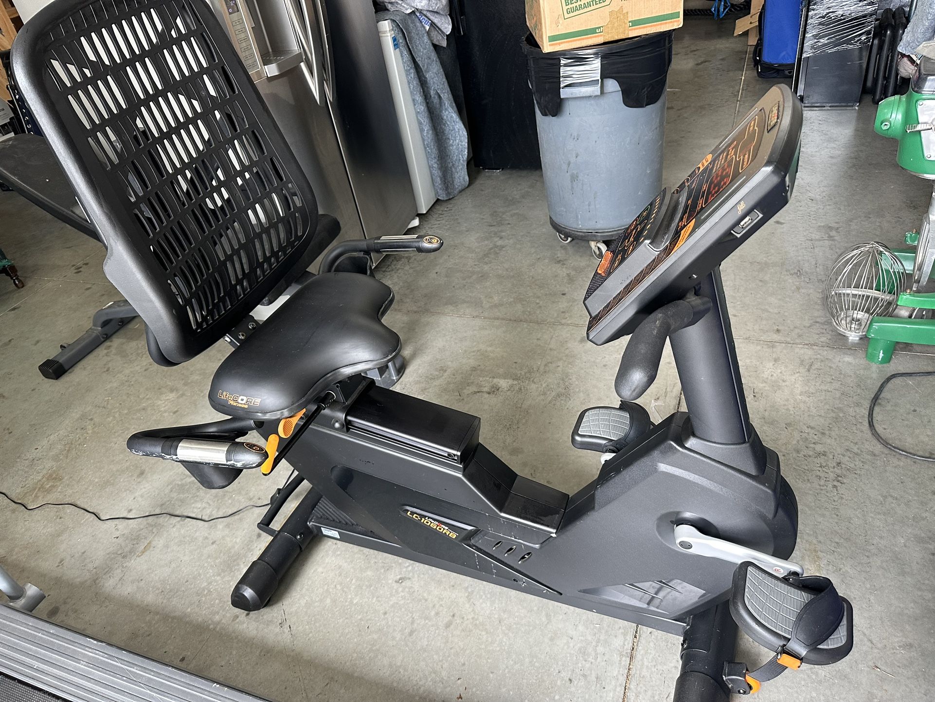LifeCore 1060RB Recumbent Bike
