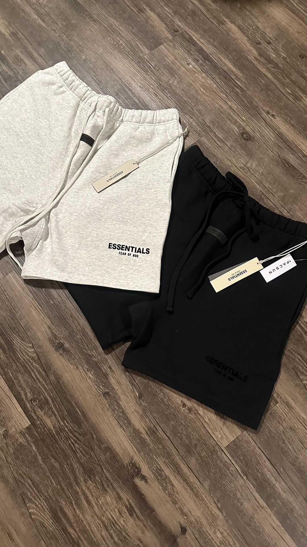 Essentials Shorts