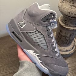 Retro 5 Wolf Grey 2026
