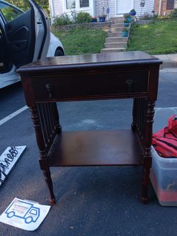Night stand