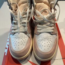 WMNS AIR RETRO HI OG