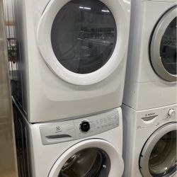Electrolux Washer And Gas Dryer Set 