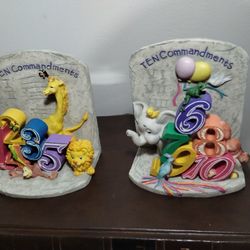 Vintage Exclusive Carpentree Design - Mandy B. - Children Bookends 5"×4.5"×3" - EB