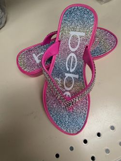 Girl sandals bebe