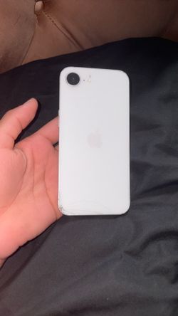 iPhone 16e White