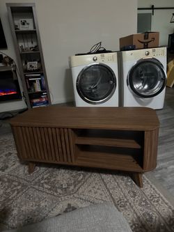 Brown Coffee Table with lots of storage adjustable shelves