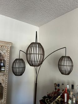 World Market 3‑Orb Metal Cage Floor Lamp – Excellent Condition