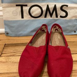 TOMS Classic Red Canvas Boat Ballet Flats Slip On Shoes Womens Size 5.5