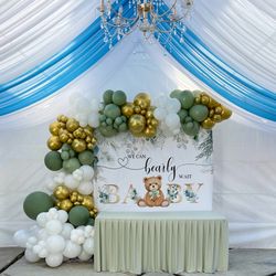 Bear Baby Shower Balloon Garland 