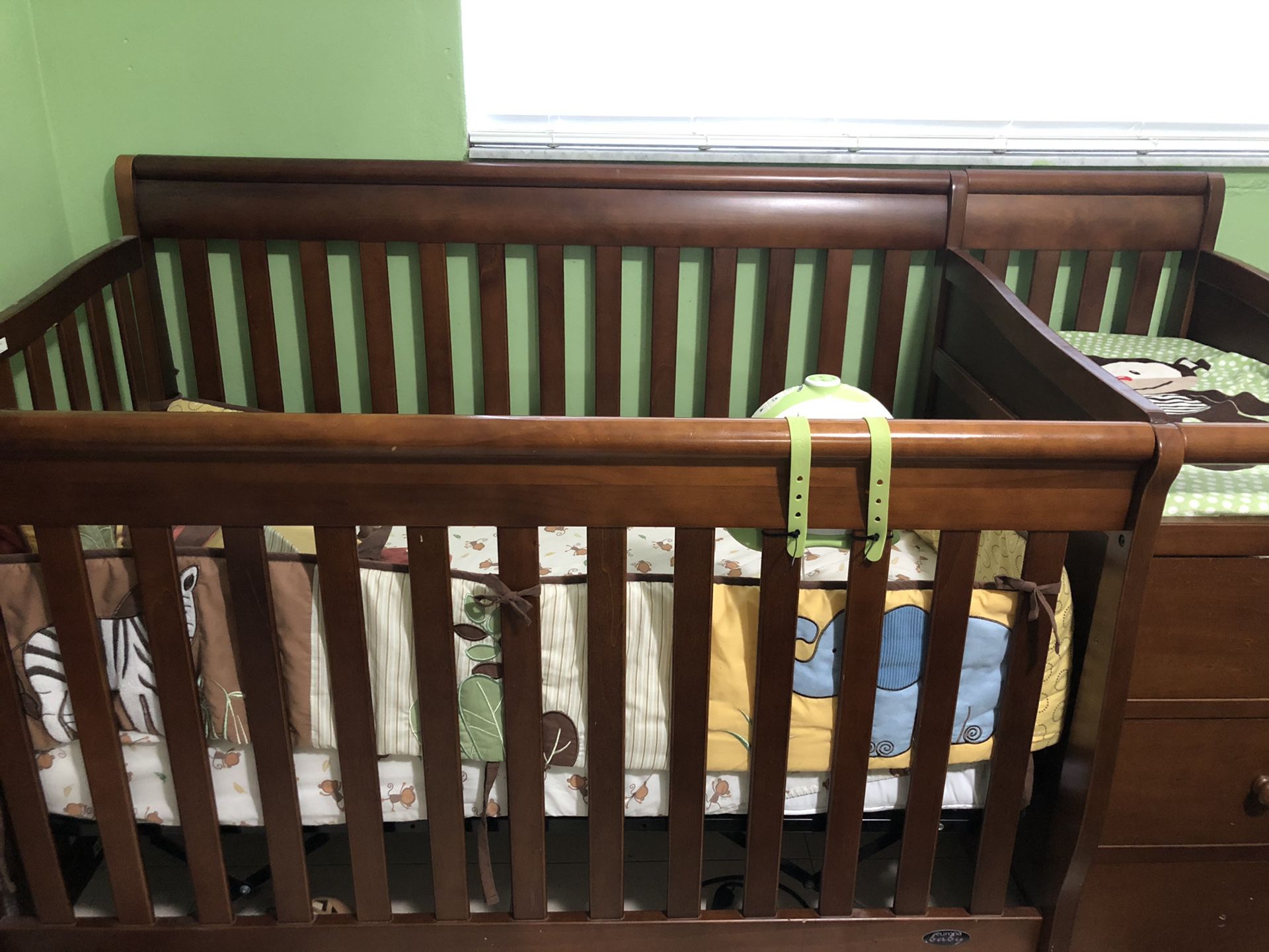 Huge Crib W/Changing Table & Two Bedding Sets