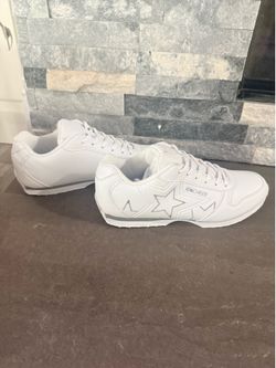 Cheer shoes size 6.5