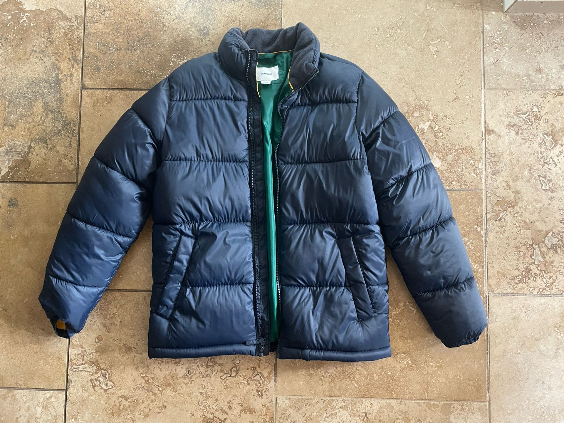 Men’s Size Small Puffer Jacket