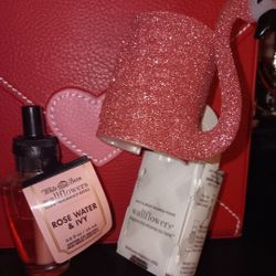 Bath And Body Works Plug In + Refill 