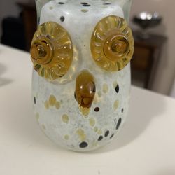 Art glass owl figurine very heavy