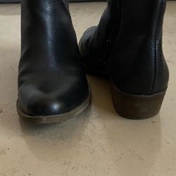 Ladies Leather Boots