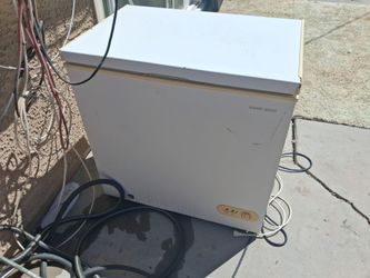 Deep freezer
