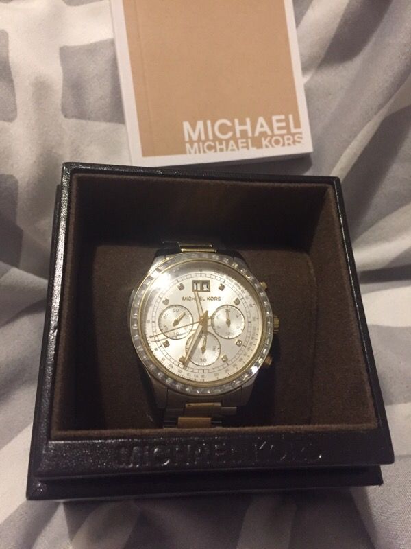 Never worn Michael Kors watch