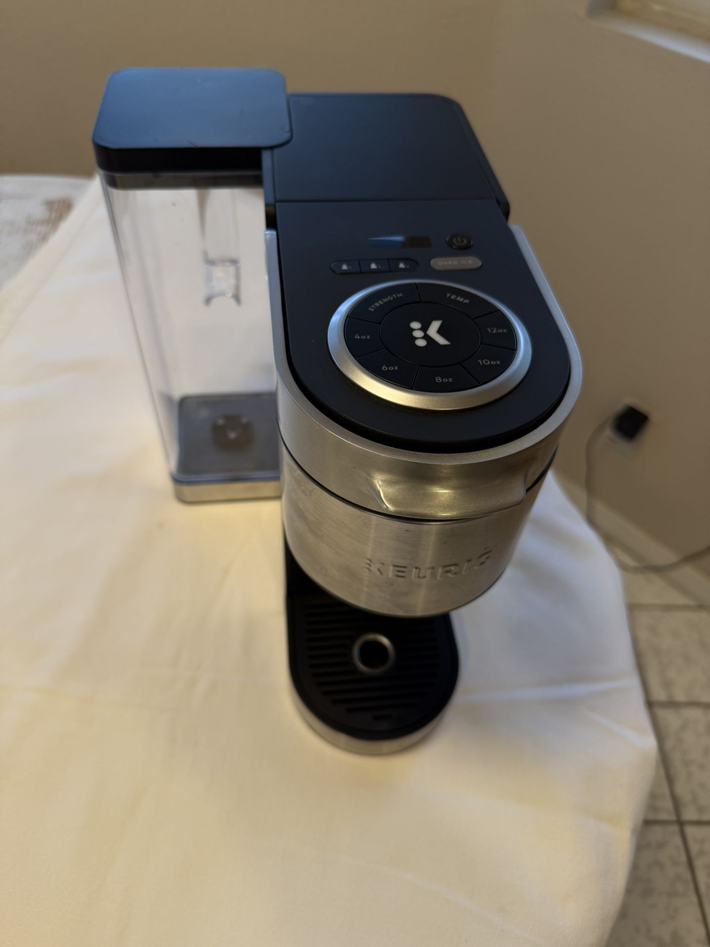 Keurig Coffee Machine- Used