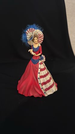 Thomas Kincade "Twilight's Last Gleaming" patriotic lady figurine.