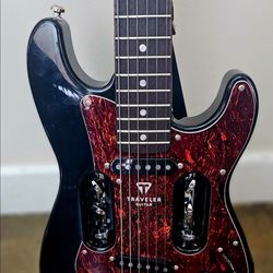 Traveler  EG-2 Stratocaster Style Headless Electric Guitar *MINT*