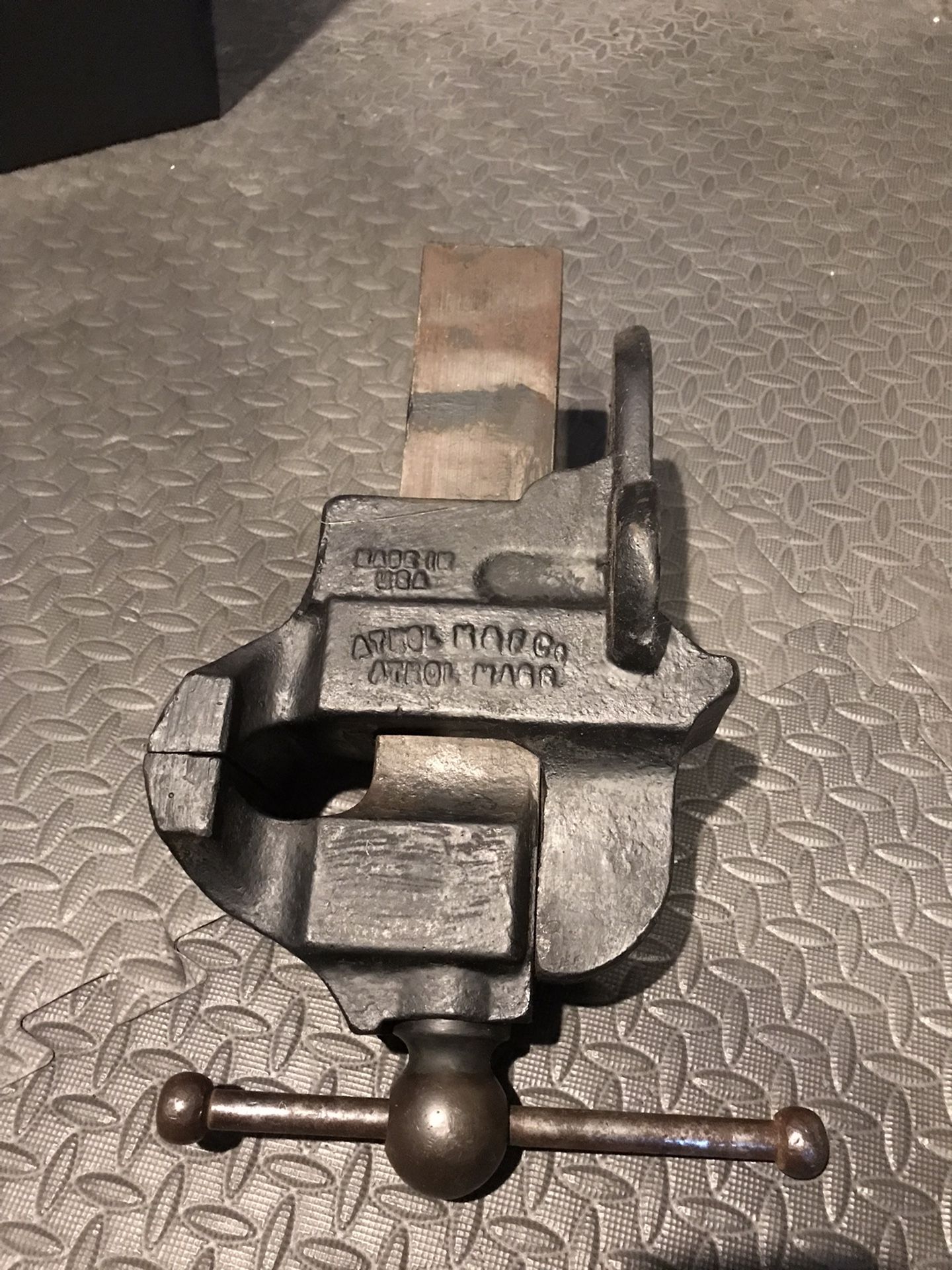 Antique Vice From 1921