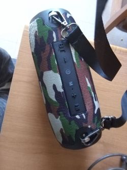 Hooked Speaker (HD-125) camo