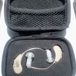 Rite Aid Sound Amplifiers And Case