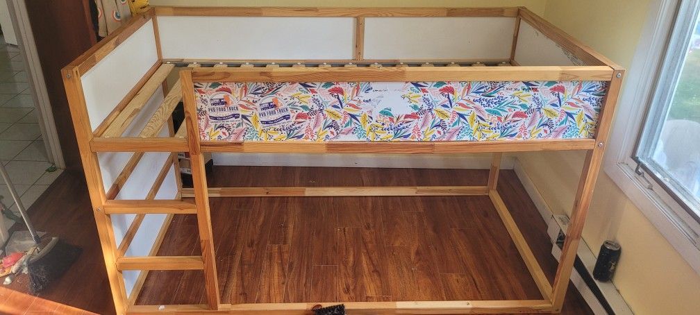 Kids BED ( Real WOOD)