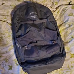 Osprey Farpoint 40 backpack day pack hiking travel