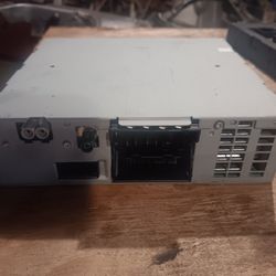 HARMAN BECKER RADIO RECEIVER MODULE 