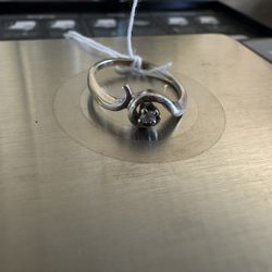 Size 6 White Gold Ring