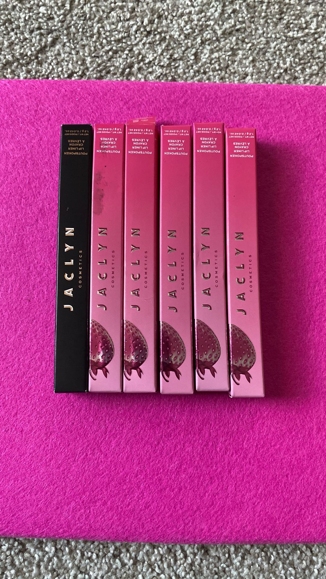 Jaclyn Lip Liner Crayon New