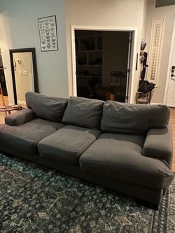 Gray couch, 3 seats