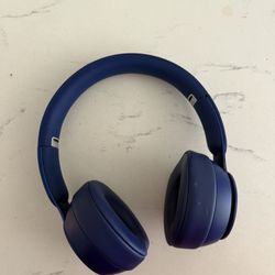Beats Solo Pros