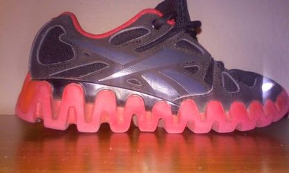 Kids "Reebok zigs" size 11.5c