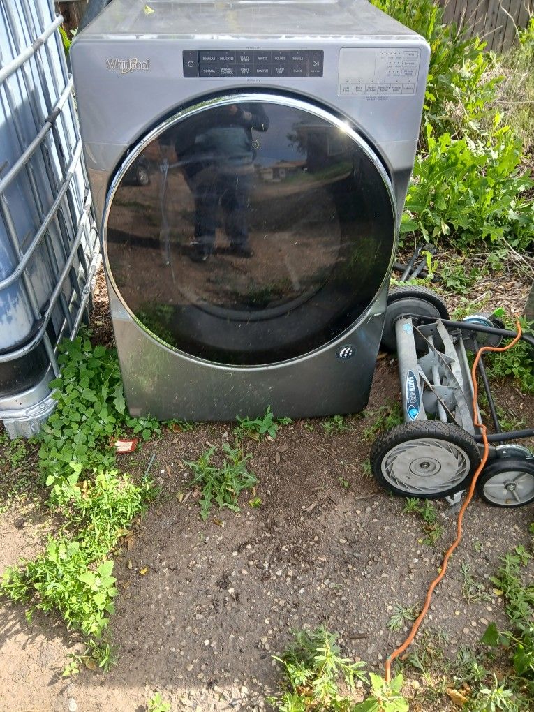 Whirlpool Washer And Dryer