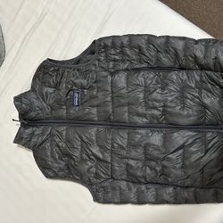 Patagonia Micro Puff Vest size small Mens 