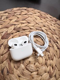 AirPods