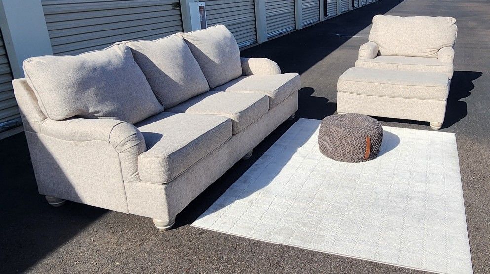 Ashley Traemore Sofa Set