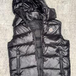 Moncler Vest Brand New 