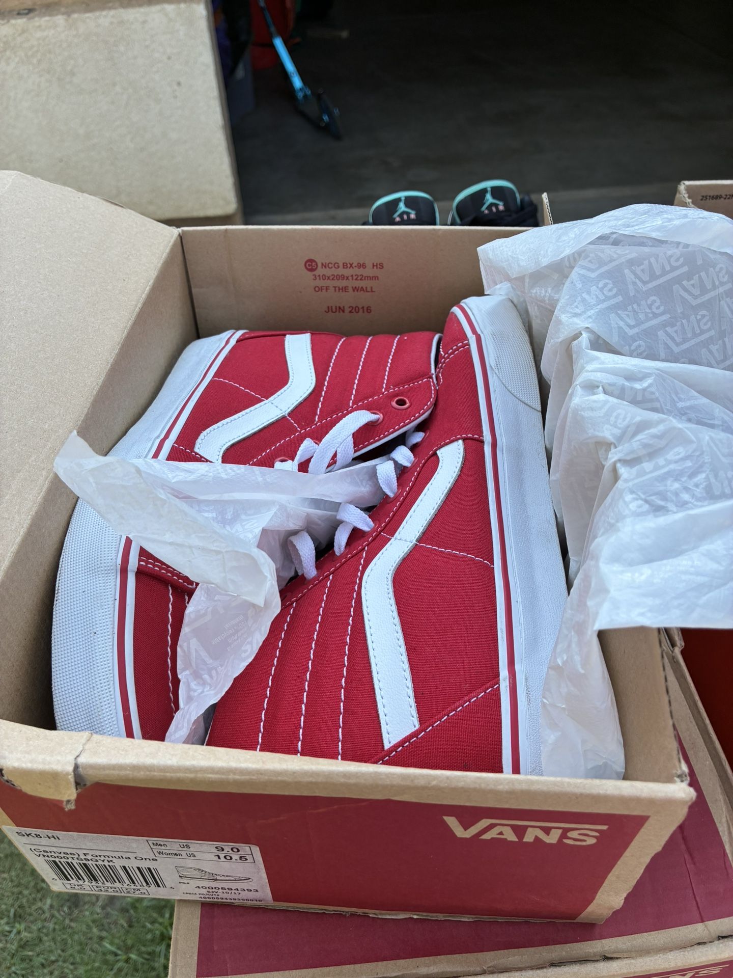 Vans 