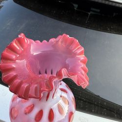 2 Vintage Beautiful Vase