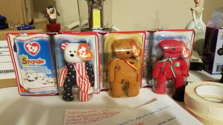 McDonald's teenie beanie babies 2000 International bears II