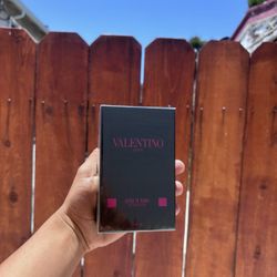 Valentino 