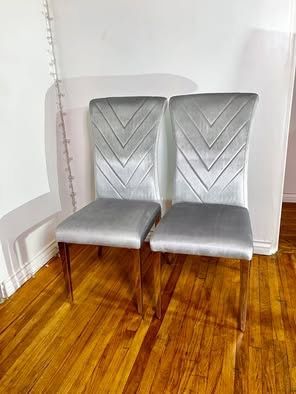SALE! New Set Of 2 AUZ Grey Velvet Dining Chairs with Silver Mirror Stainless Steel Legs